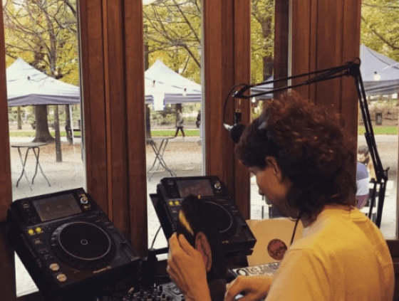 Une 'web-radio' dans le parc de Bruxelles