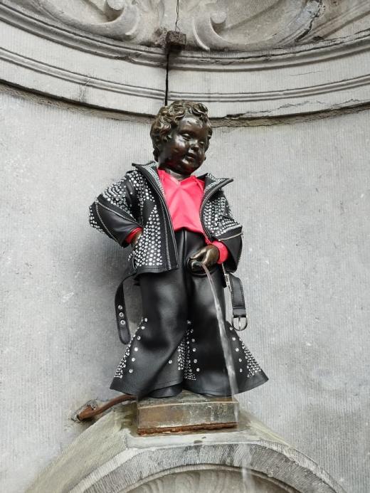 Manneken-Pis et Johnny Hallyday
