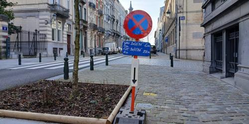 Location de panneaux d'interdiction de stationnement