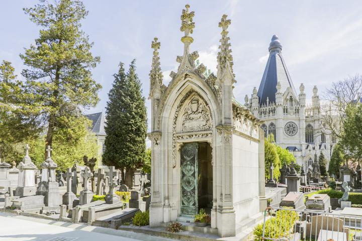 Audioguides pour les visiteurs des cimetières