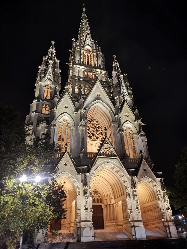 Nouvel éclairage de l'église Notre-Dame de Laeken